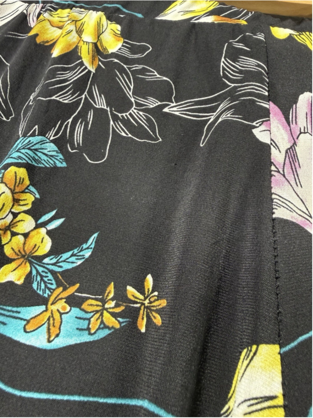 Monteau wide-leg Black Floral Yellow & Pink Flowy Summer Size Medium Stretch - Picture 7 of 9
